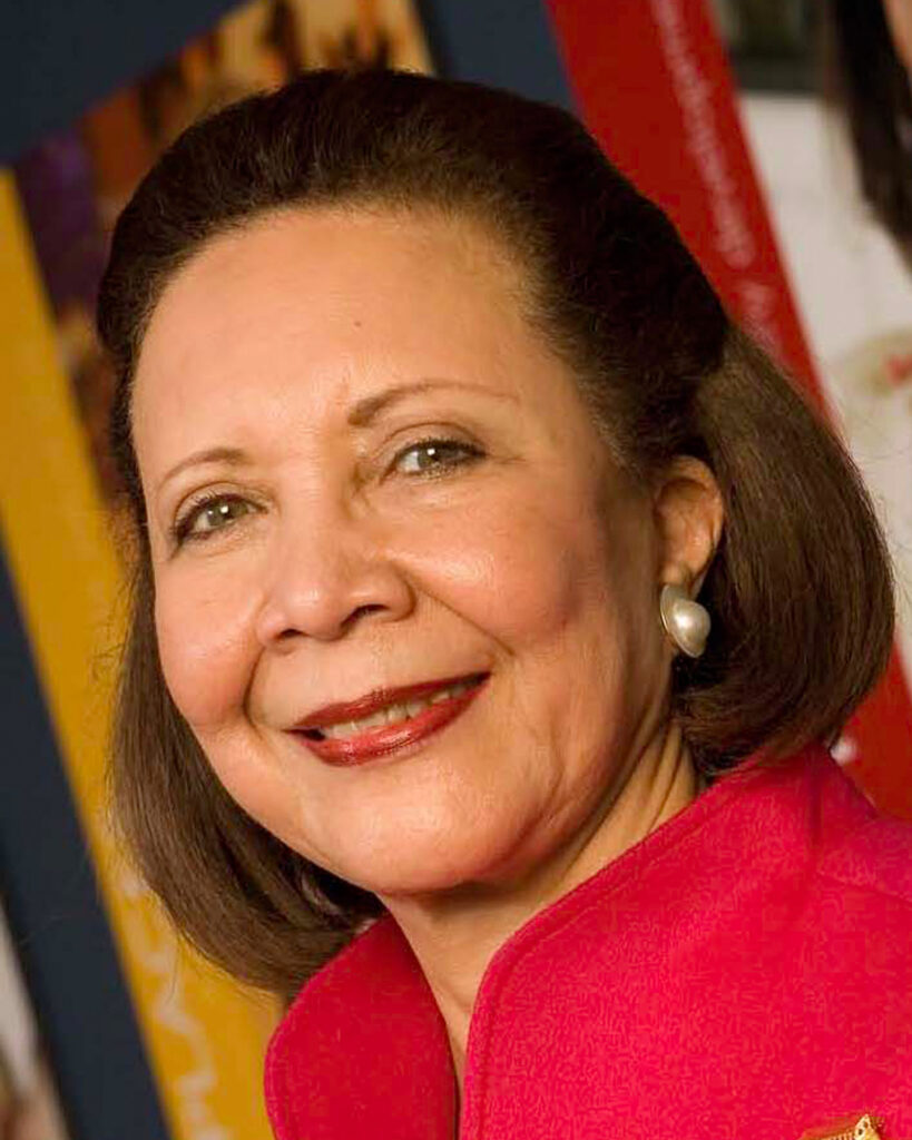 Alma Powell headshot
